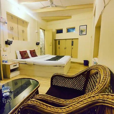 Yogi Soul Hotell Varanasi Exteriör bild