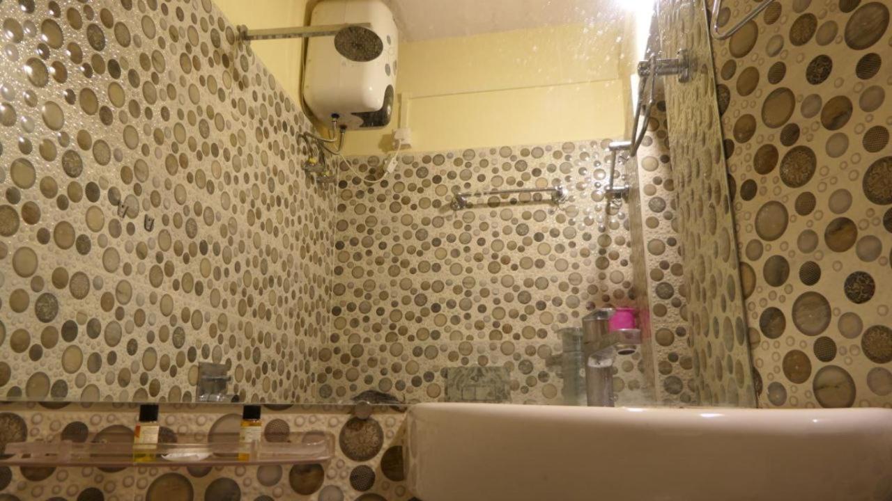 Yogi Soul Hotell Varanasi Exteriör bild
