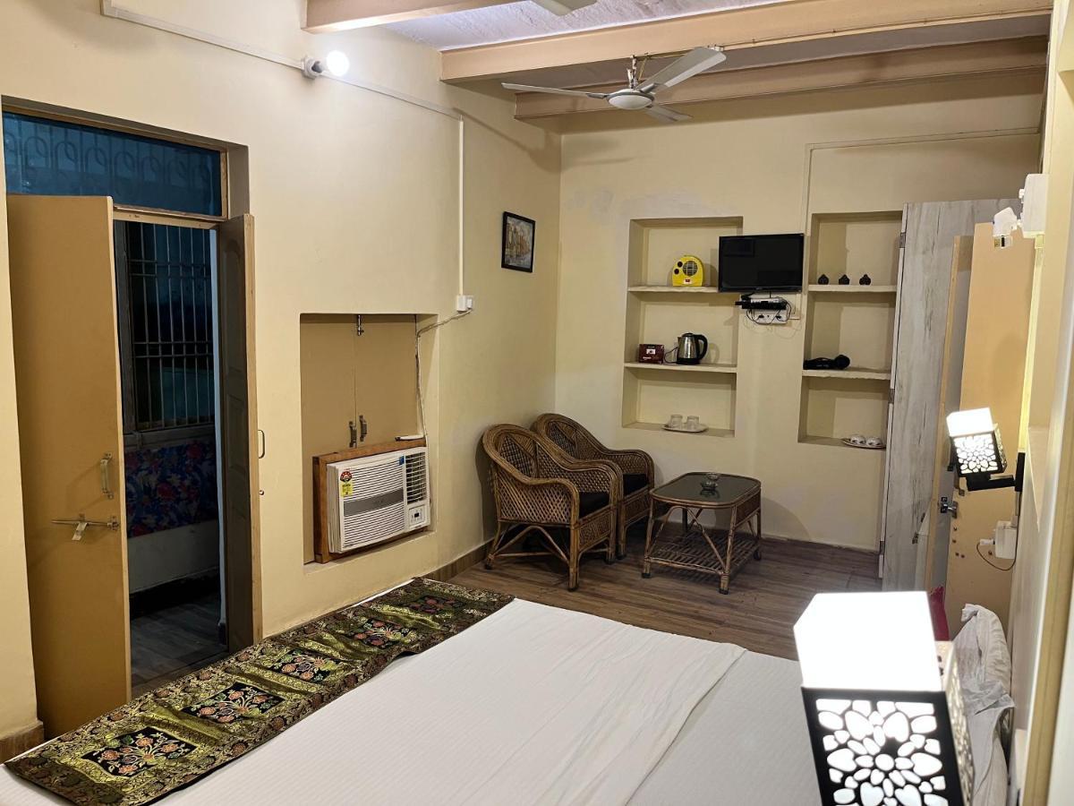 Yogi Soul Hotell Varanasi Exteriör bild
