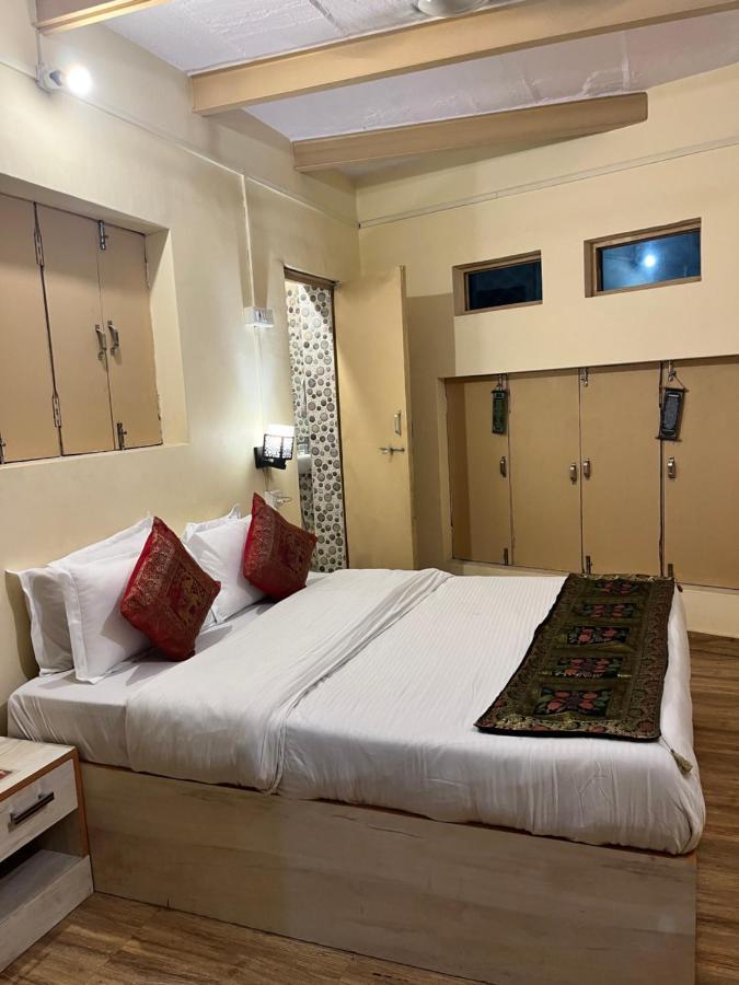 Yogi Soul Hotell Varanasi Exteriör bild