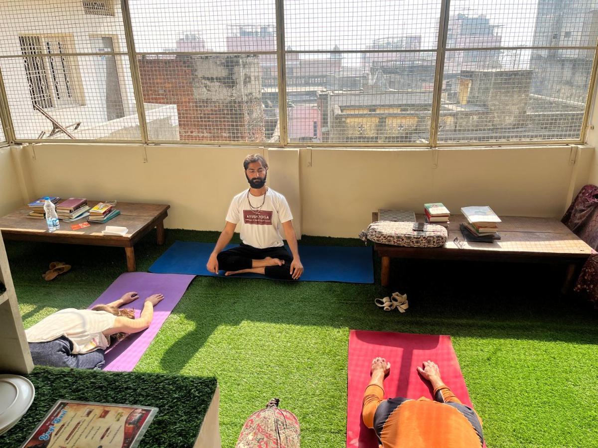 Yogi Soul Hotell Varanasi Exteriör bild